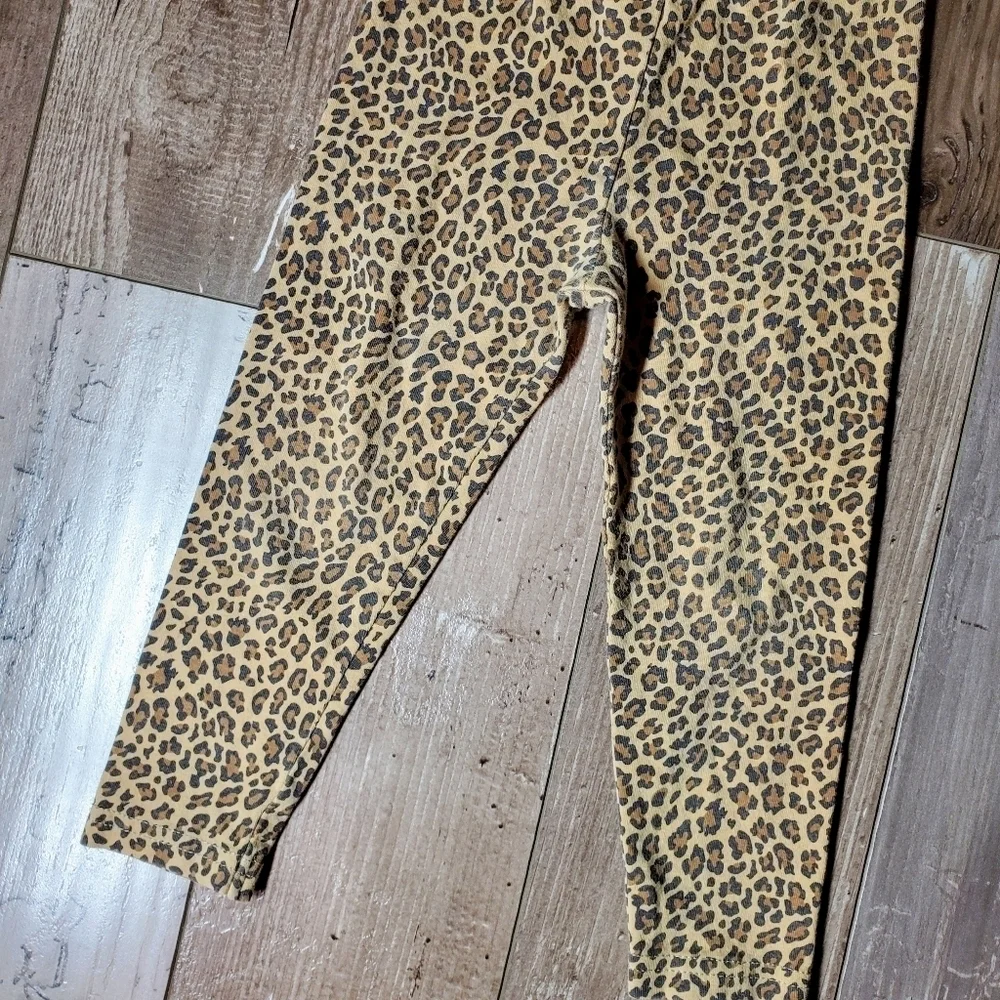 Carter's SIze 18m Tan and Black Leopard Print Animal Print Toddler Girl Leggings